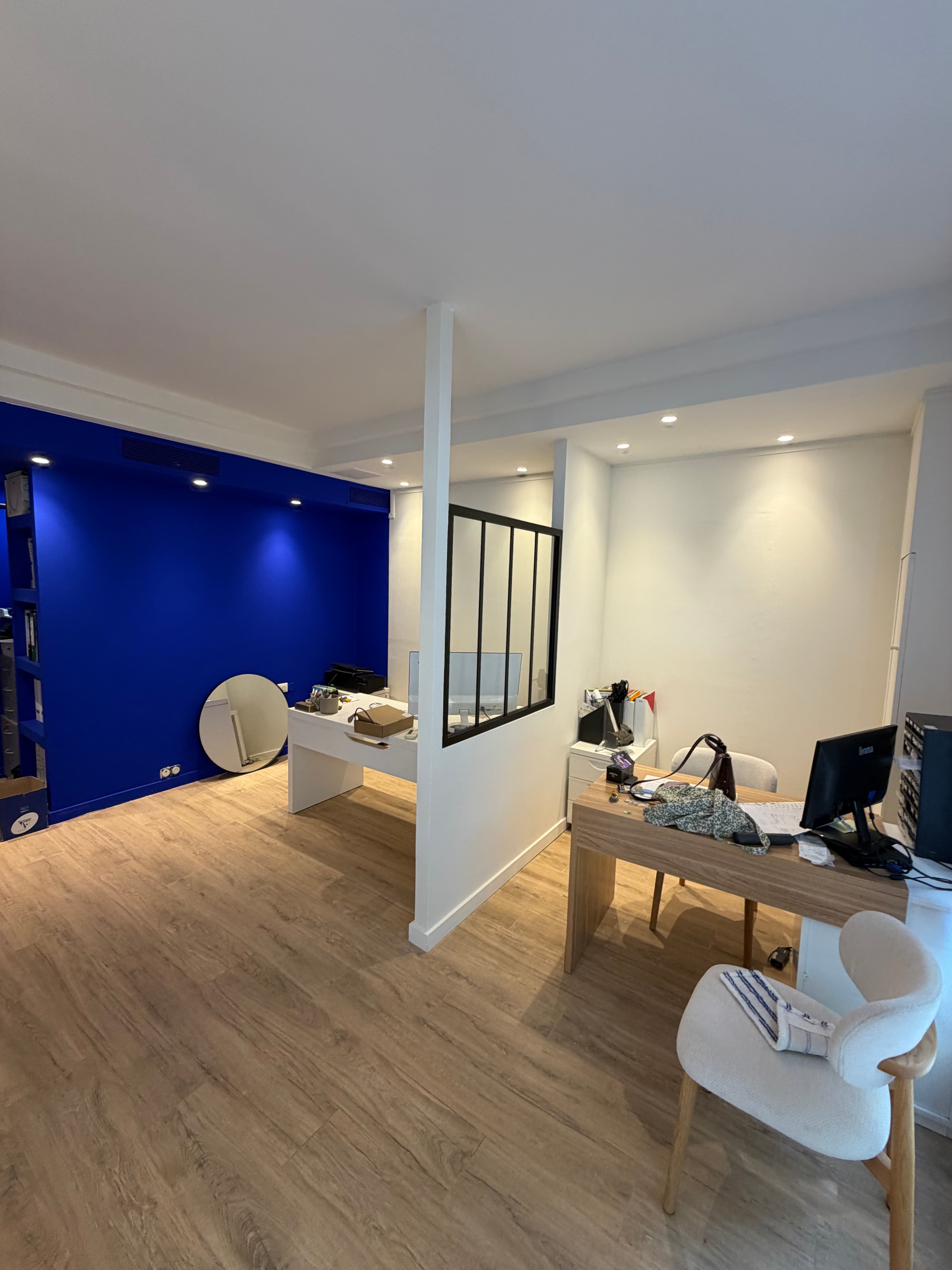 Installation de spots LED encastrés